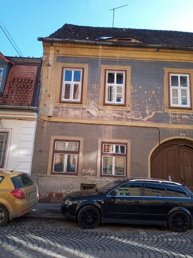 Boem 1 Sibiu Old Town Apartment Luaran gambar